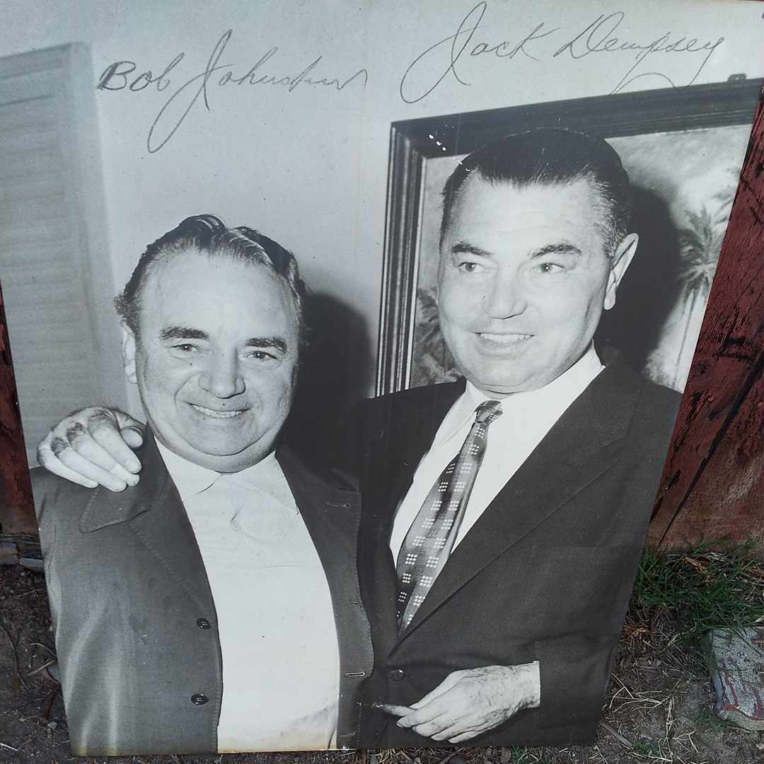 Signed photograph of Bob Johnston with heavyweight champion Jack Dempsey